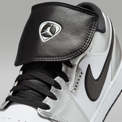 Air Jordan 1 Low SE Men's Shoes