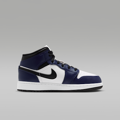 Air Jordan 1 Mid Big Kids' Shoes