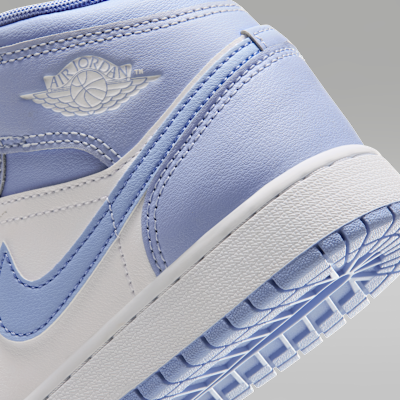 Air Jordan 1 Mid Big Kids' Shoes