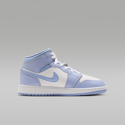 Air Jordan 1 Mid Big Kids' Shoes