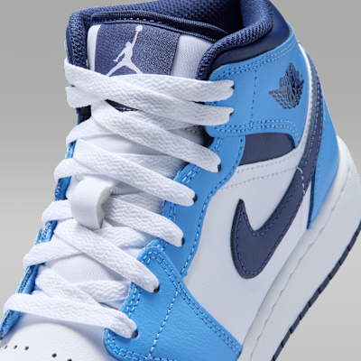 Air Jordan 1 Mid Big Kids' Shoes