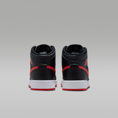 Air Jordan 1 Mid Big Kids' Shoes
