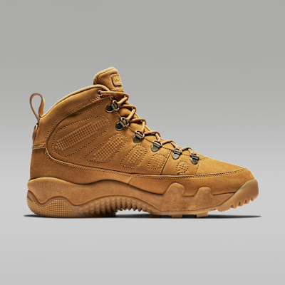 Air Jordan 9 Retro Boots