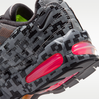 Nike Air Max 95 x LEGO® Collection Big Kids' Shoes