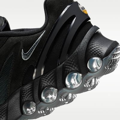 Nike Air Max Dn8 Leather Men's Shoes