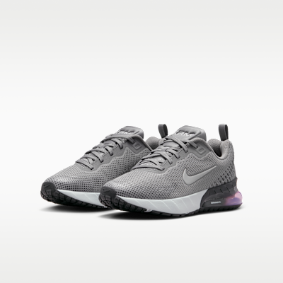 Nike Air Max Phoenix Big Kids' Shoes