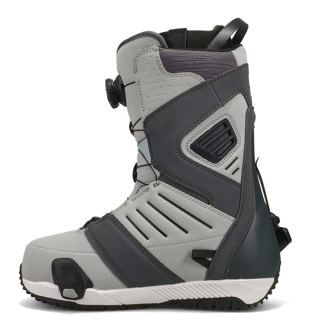 Men’s Judge Step On® Snowboard Boots by DC Shoes in gray and black, featuring reinforced toes and side panels, adjustable straps, and a BOA Fit System dial closure, displayed in profile on a plain white background.