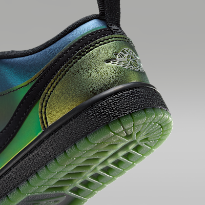 Jordan 1 Low SE "Magic Ball" Little Kids' Shoes