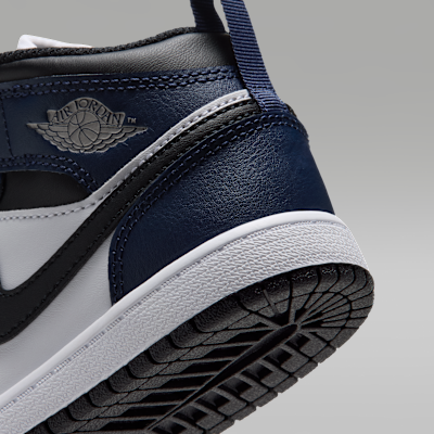 Jordan 1 Mid Little Kids' Shoes