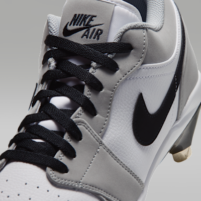 Jordan 1 Retro Low Metal Baseball Cleats