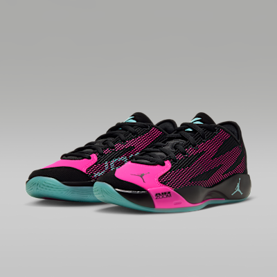 Luka 77 Basketball Shoes