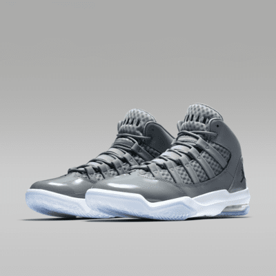 Jordan Max Aura Men's Shoe