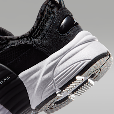 Jordan Trunner O/S Big Kids' Shoes
