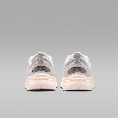 Jordan Trunner O/S Big Kids' Shoes
