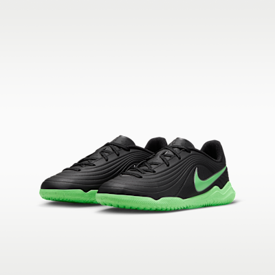 Nike Jr. Tiempo Maestro Club Indoor/Court Low-Top Soccer Shoes