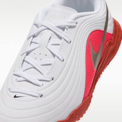 Nike Jr. Tiempo Maestro Club Indoor/Court Low-Top Soccer Shoes