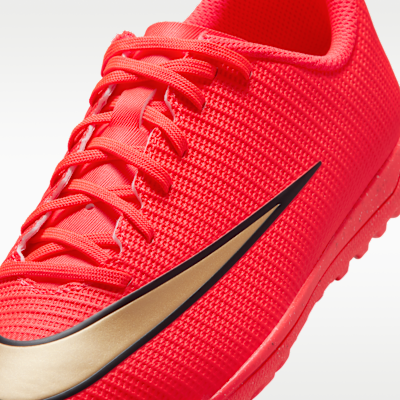 Nike Jr. Mercurial Vapor 17 Club Big Kids' Turf Low-Top Soccer Shoes