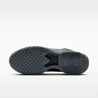LeBron Witness 9 Basketball Shoes