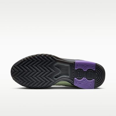 LeBron Witness 9 Basketball Shoes
