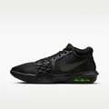LeBron Witness 8 Basketball Shoes