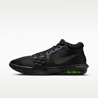 LeBron Witness 8 Basketball Shoes