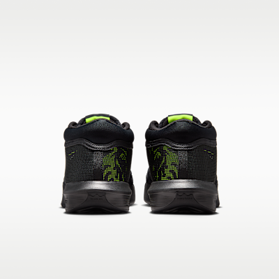 LeBron Witness 8 Basketball Shoes