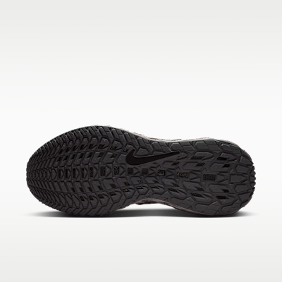 Nike Ava Edge Men's Shoes
