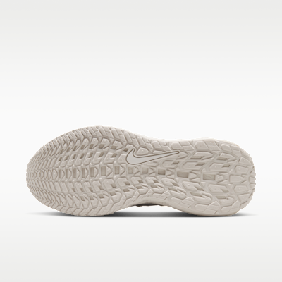 Nike Ava Edge Men's Shoes