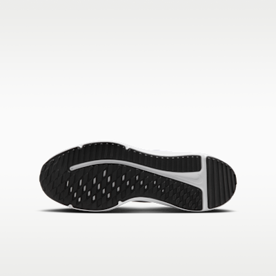 Nike Cosmic Runner Big Kids' Road Running Shoes