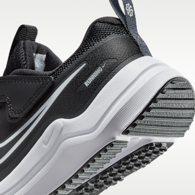 Nike Cosmic Runner Little Kids' Shoes