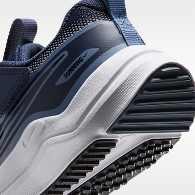 Nike Cosmic Runner Little Kids' Road Running Shoes