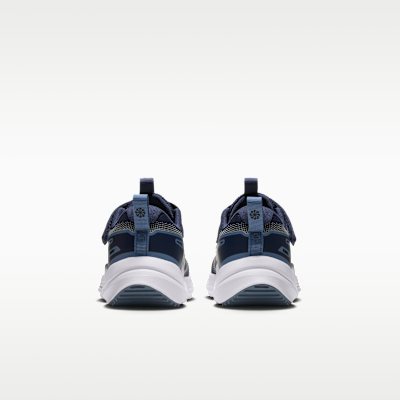 Nike Cosmic Runner Little Kids' Road Running Shoes