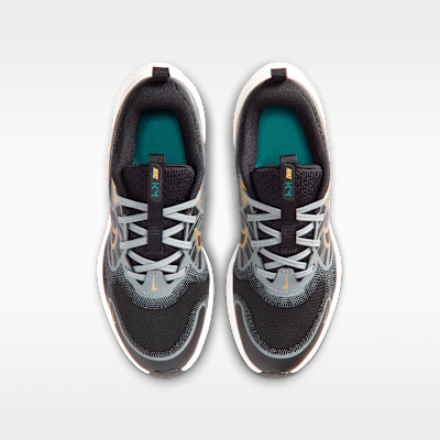 Nike Cosmic Runner Big Kids' Running Shoes