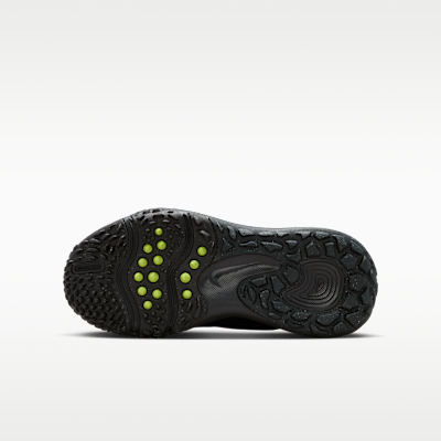 Nike Cross Turf Big Kids' Shoes