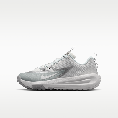 Nike Cross Turf Big Kids' Shoes