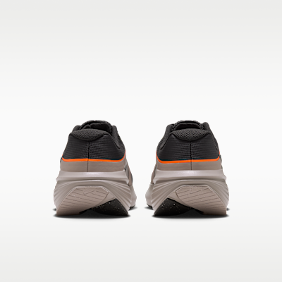 Nike Downshifter 14 Men's Road Running Shoe