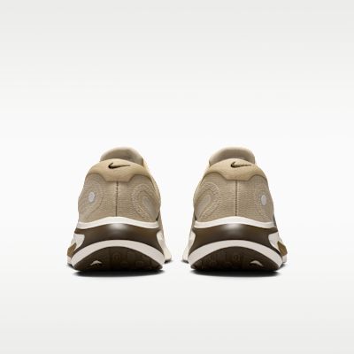 Nike Journey Run Men's Road Running Shoes