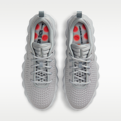 Nike Mind 002 Men's Pregame Shoes