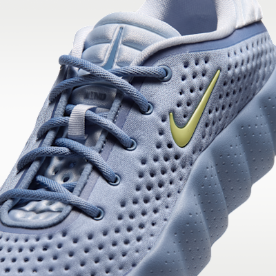 Nike Mind 002 Men's Pregame Shoes