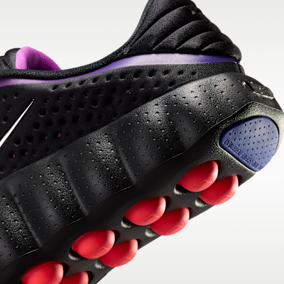 Nike Mind 002 AMP Men's Pregame Shoes