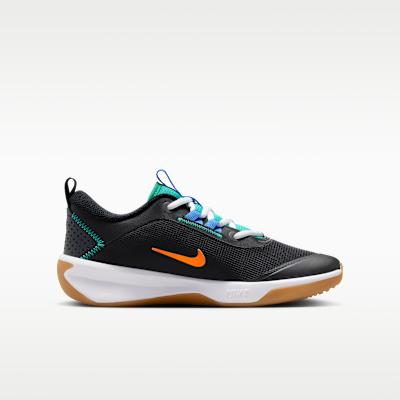 Nike Omni Multi-Court Big Kids' Indoor Court Shoes