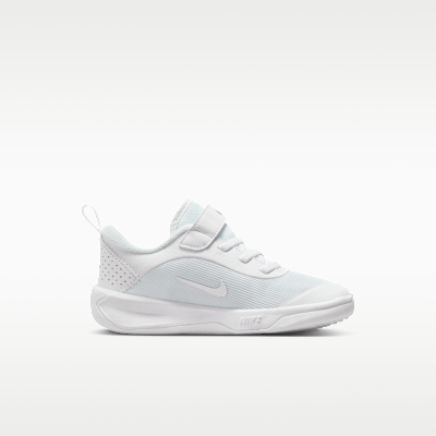 Nike Omni Multi-Court Little Kids' Shoes