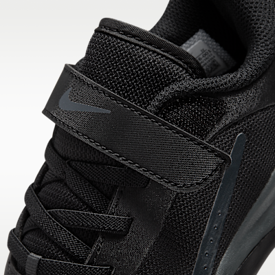 Nike Omni Multi-Court Little Kids' Shoes
