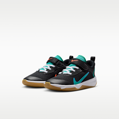 Nike Omni Multi-Court Little Kids' Shoes
