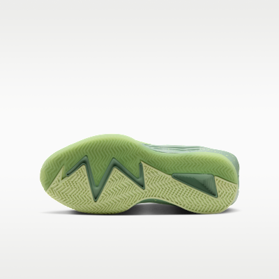 Nike S.T. Dynamite "Alien" Big Kids' Basketball Shoes