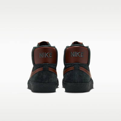 Nike SB Zoom Blazer Mid Skate Shoes