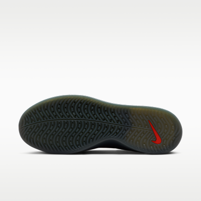 Nike SB Zoom Nyjah 4 Skate Shoes