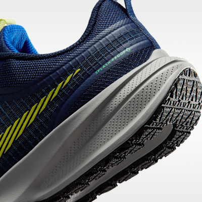 Nike Star Runner Utility Big Kids' Running Shoes w/ Toggle