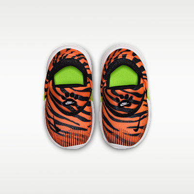 Nike Swoosh Go Baby/Toddler One-Handed Slip On Shoes