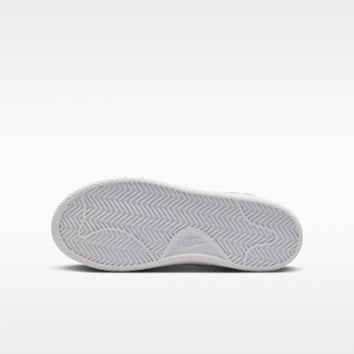 Nike Tennis Classic Big Kids' Shoes